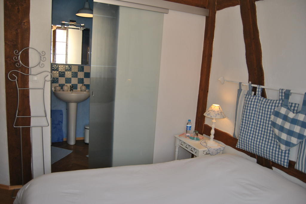 Appartements & Chambres Les Loges Du Capucin Kaysersberg-Vignoble Camera foto